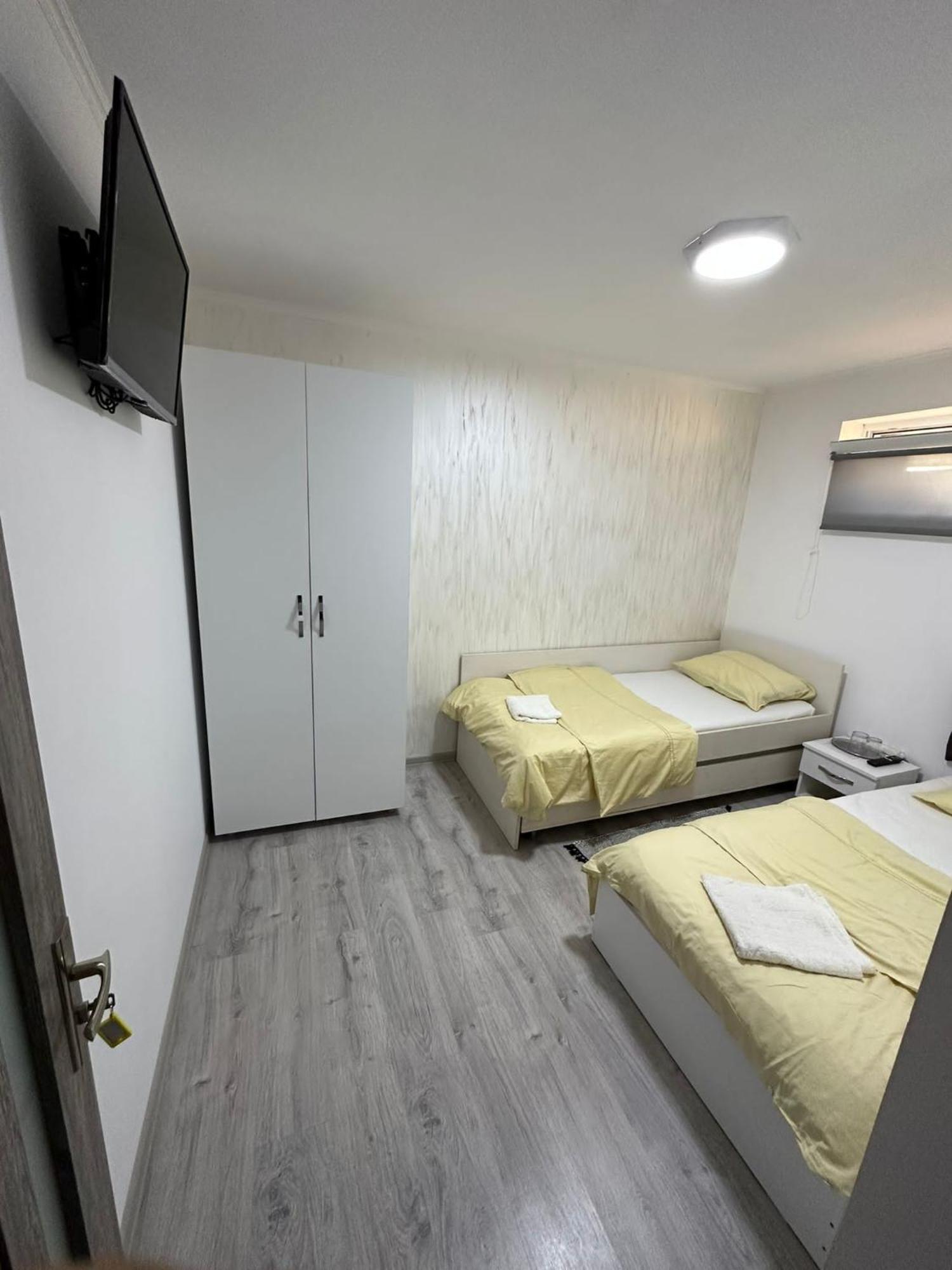 Gigios Sport&Relax Bailesti Exterior foto